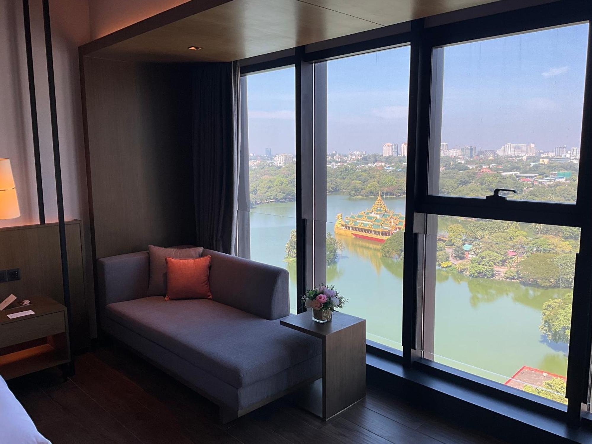 Wyndham Grand Yangon Ξενοδοχείο Εξωτερικό φωτογραφία