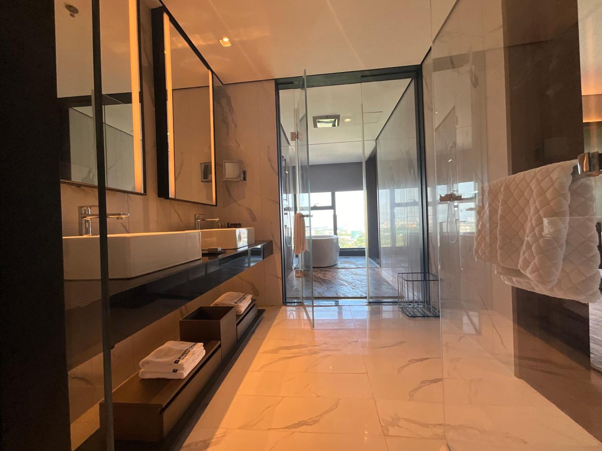 Wyndham Grand Yangon Ξενοδοχείο Εξωτερικό φωτογραφία
