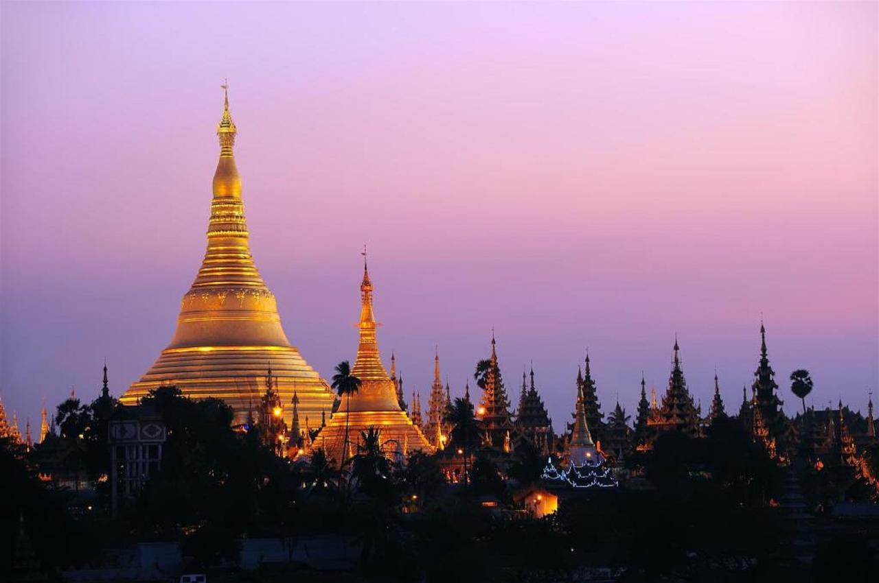 Wyndham Grand Yangon Ξενοδοχείο Εξωτερικό φωτογραφία